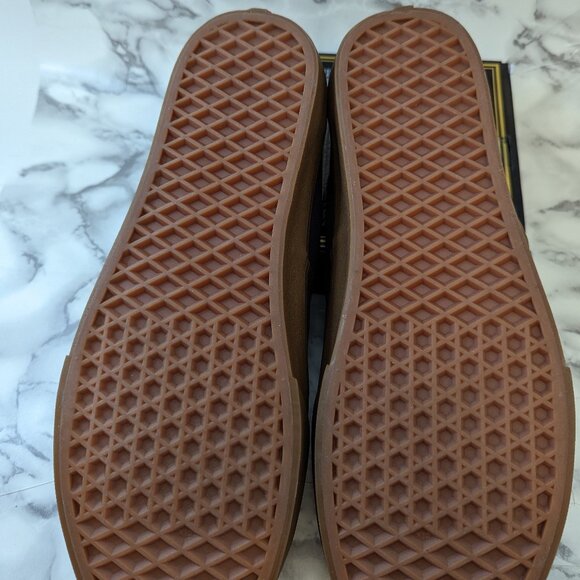 Vans Authentic | Mysterioso/Gum | Purple | Unisex | Size 10 Men/ 12 Women - Picture 6 of 6